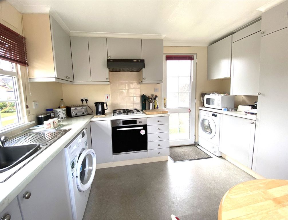 Property photo 2 of 20 Picture No. 37