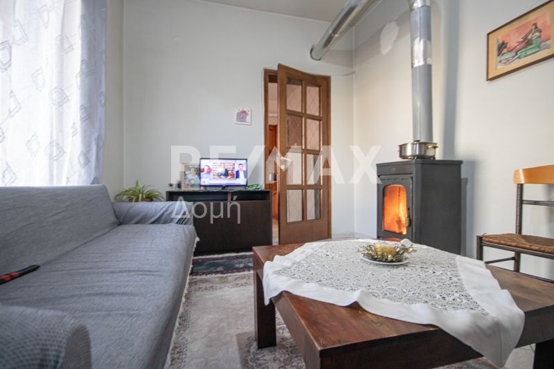 Property photo 3 of 45