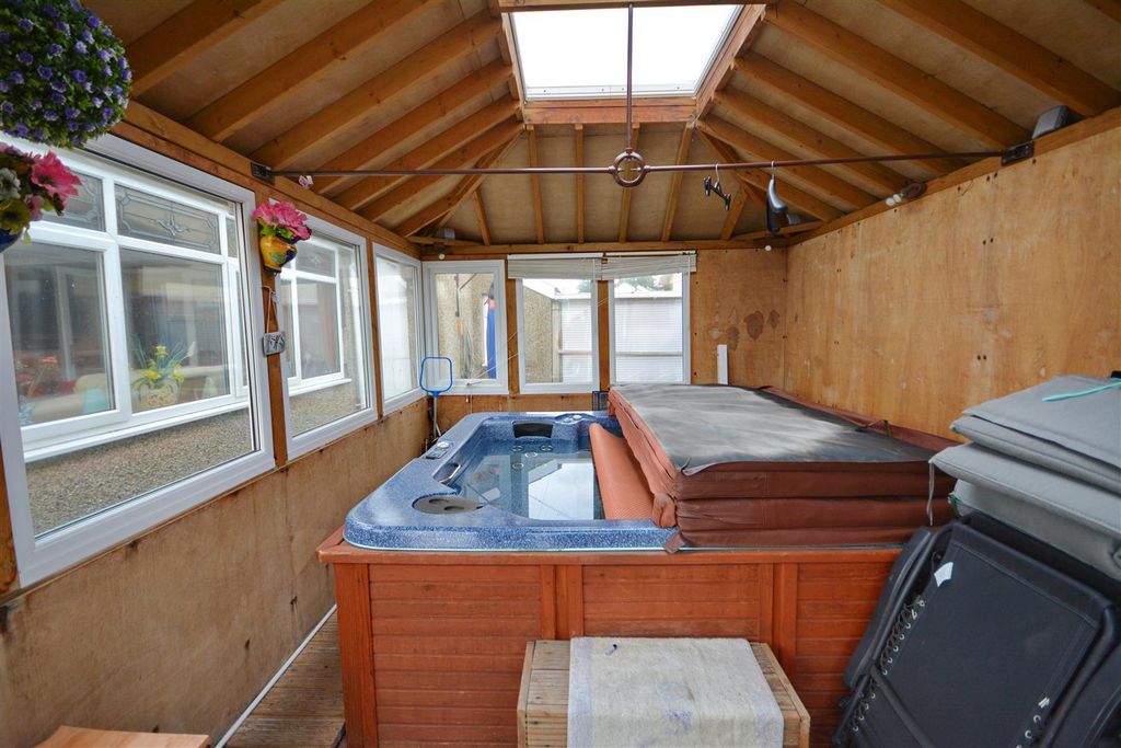 Additional image 37 of 4 bed detached bungalow for saleMorfa Bychan, Porthmadog, Gwynedd LL49
