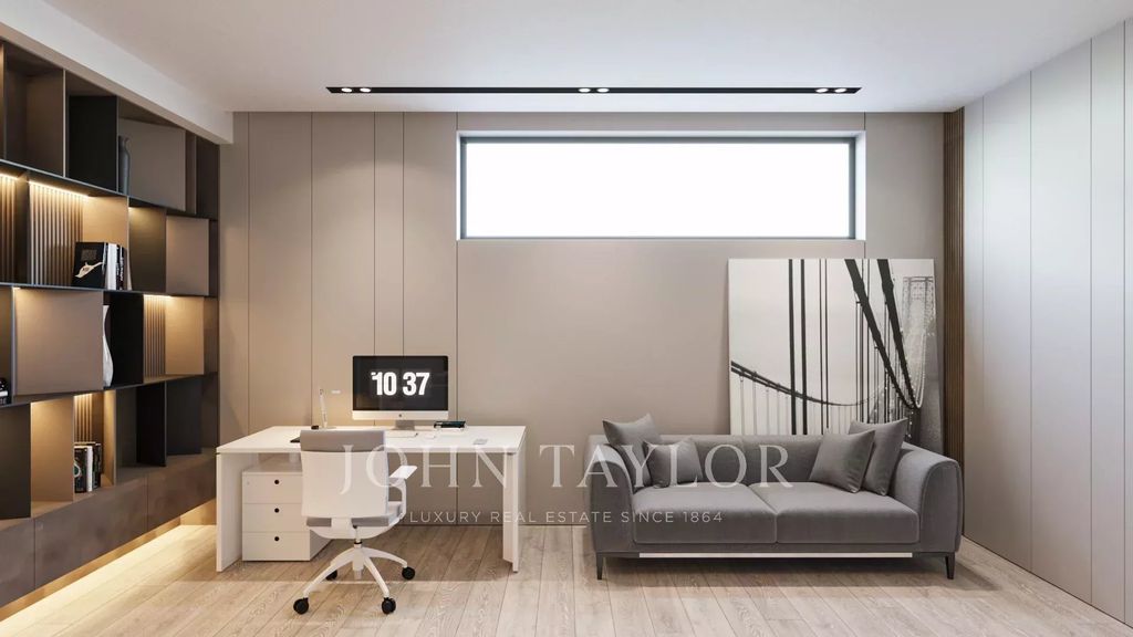 Property photo 3 of 32