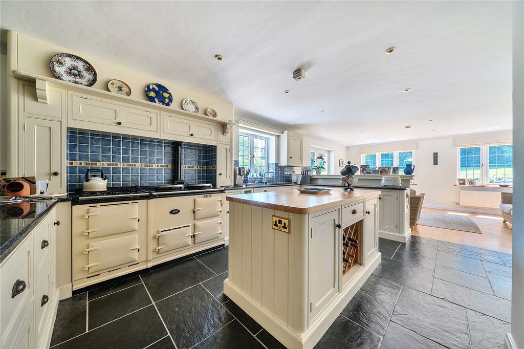 Property photo 3 of 27 Picture No. 07