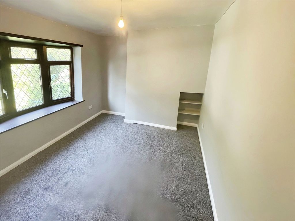 Property photo 2 of 10 Living Room