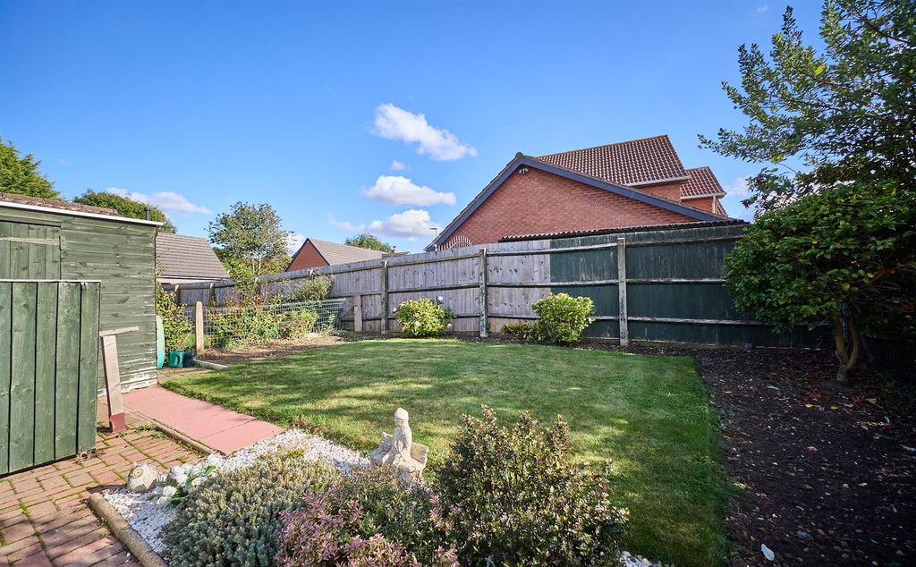 Property photo 3 of 12 Trent Rd Hk 9.Jpg