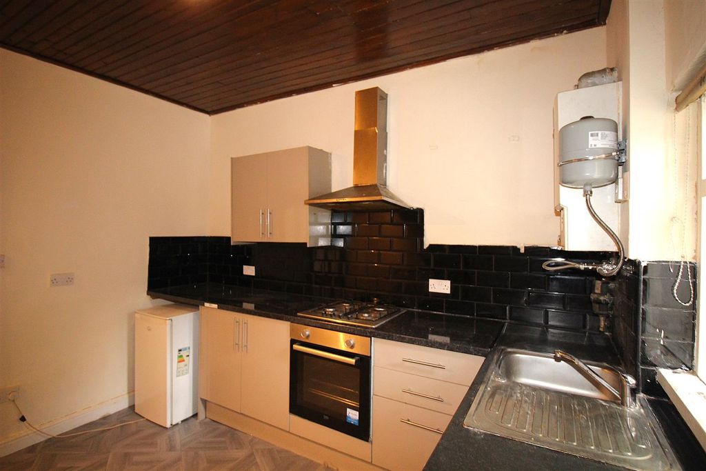 Property photo 3 of 12 Img_1267.Jpg