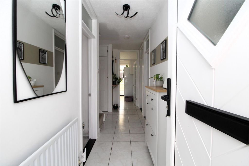 Property photo 1 of 32 Img_8834.Jpg