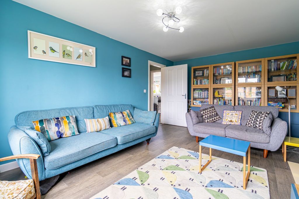 Property photo 3 of 40 4401182