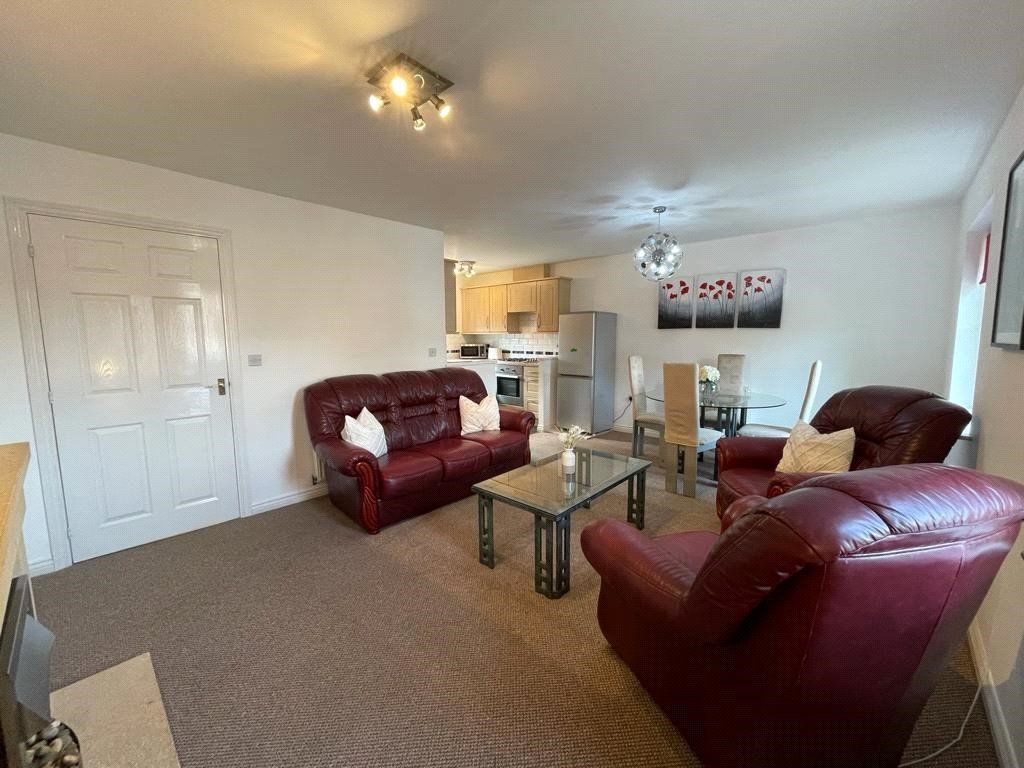 Property photo 3 of 11 Picture No. 27