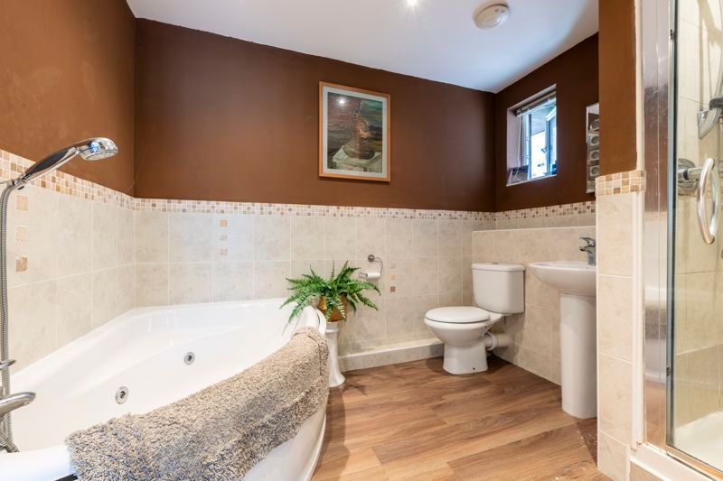 Additional image 26 of 7 bed detached house for saleThorntree Close, Heathfield TN21