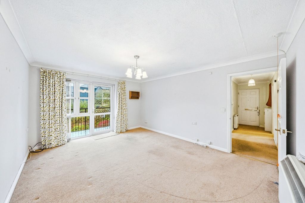 Property photo 2 of 18 Pbox-Img.Jpg