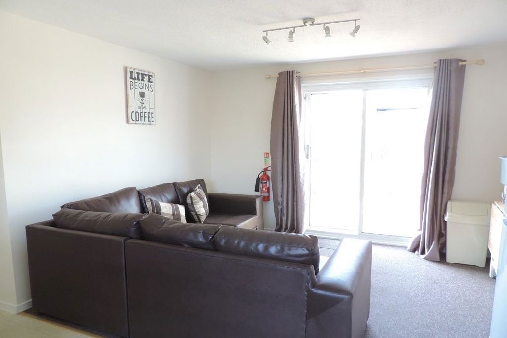 Property photo 3 of 5