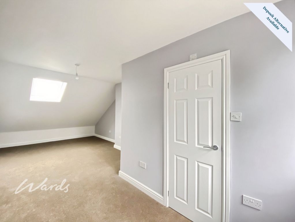 Property photo 3 of 18 Bedroom