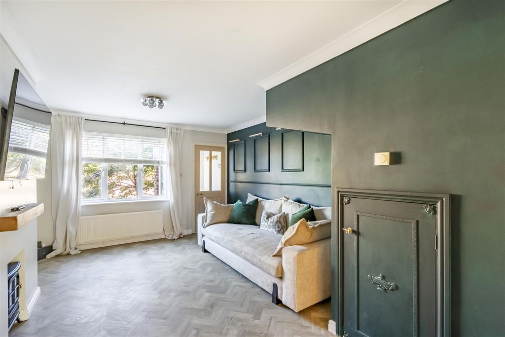 Property photo 3 of 15 8Hc-3.Jpg