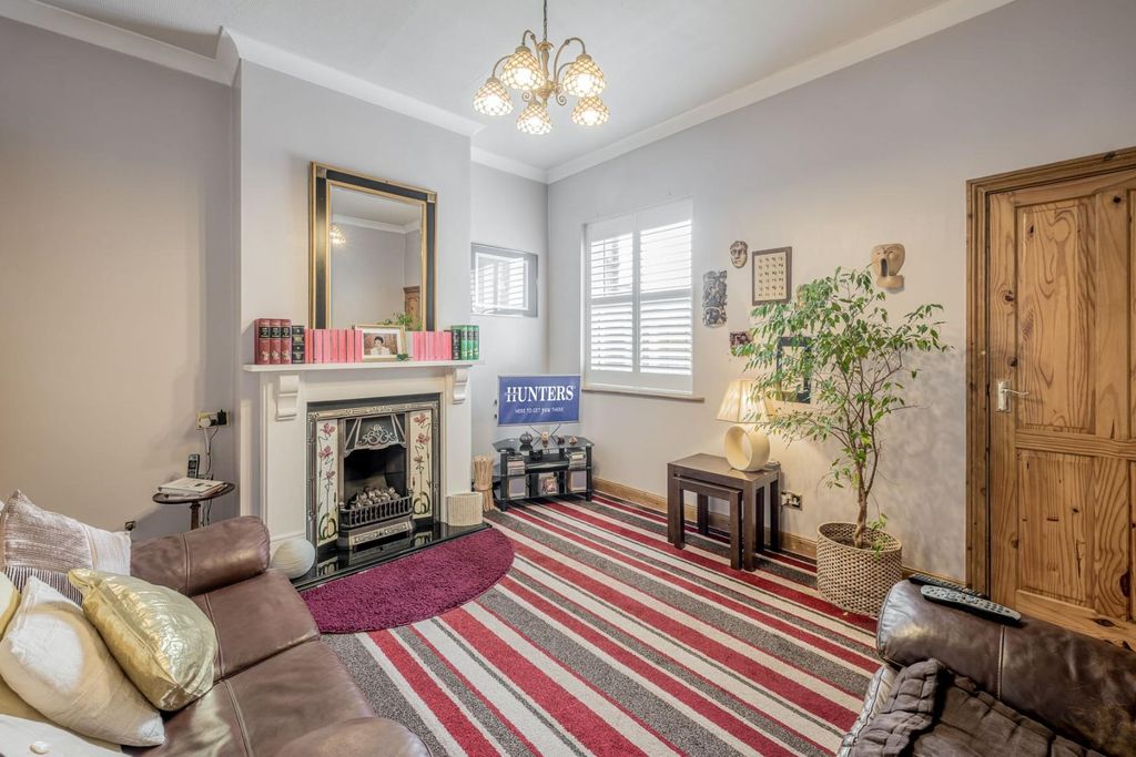 Property photo 2 of 17 Rear Reception Room 1