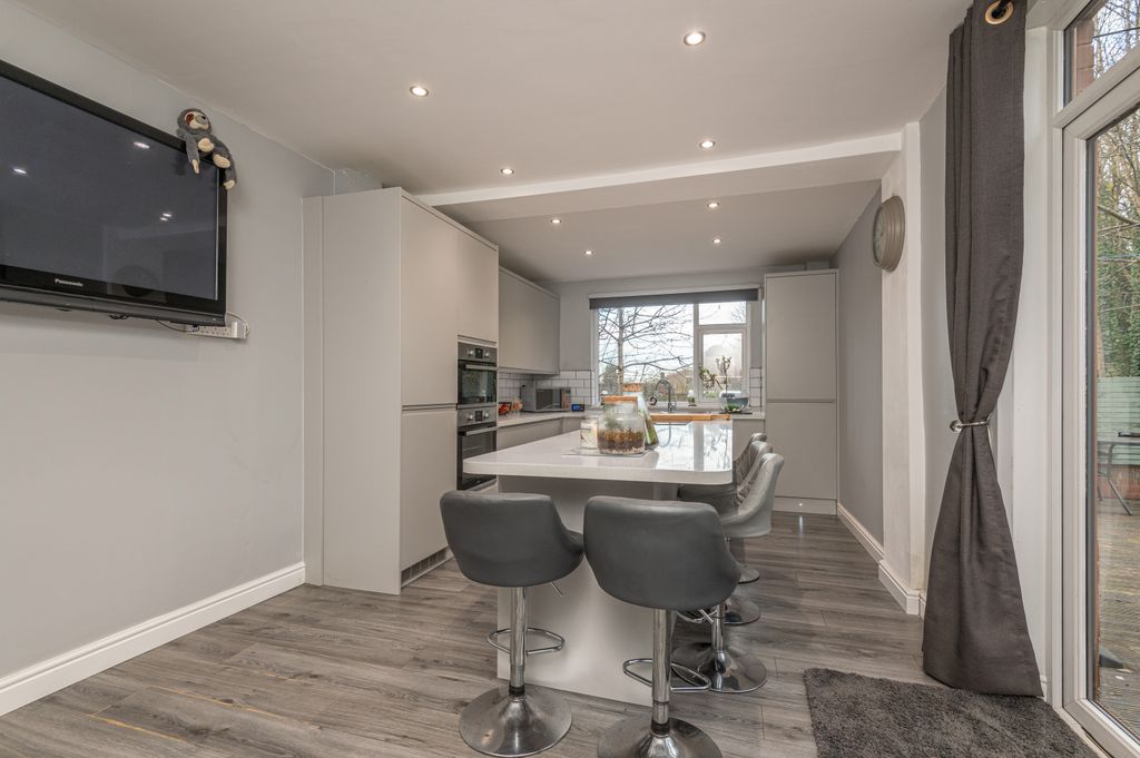 Property photo 3 of 12 Floorplan