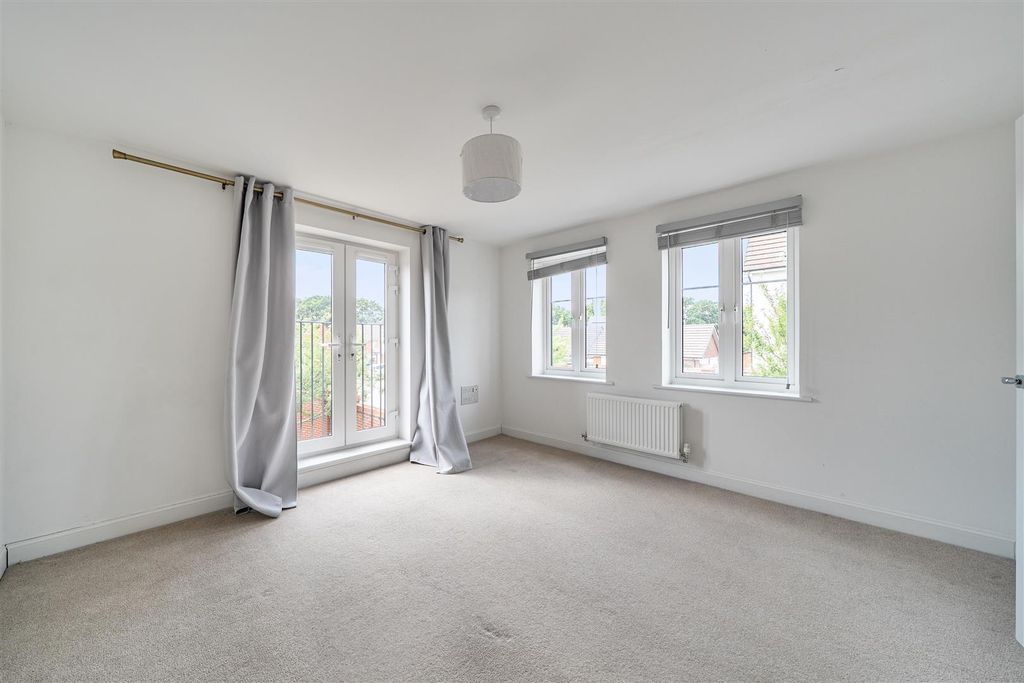 Property photo 2 of 24 1494729-21-6A5630F5c2A74.Jpg