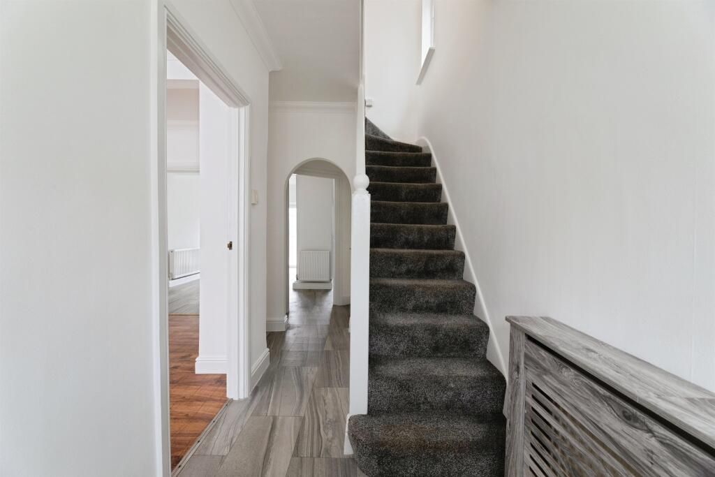 Property photo 2 of 17 Img_4741.Jpeg