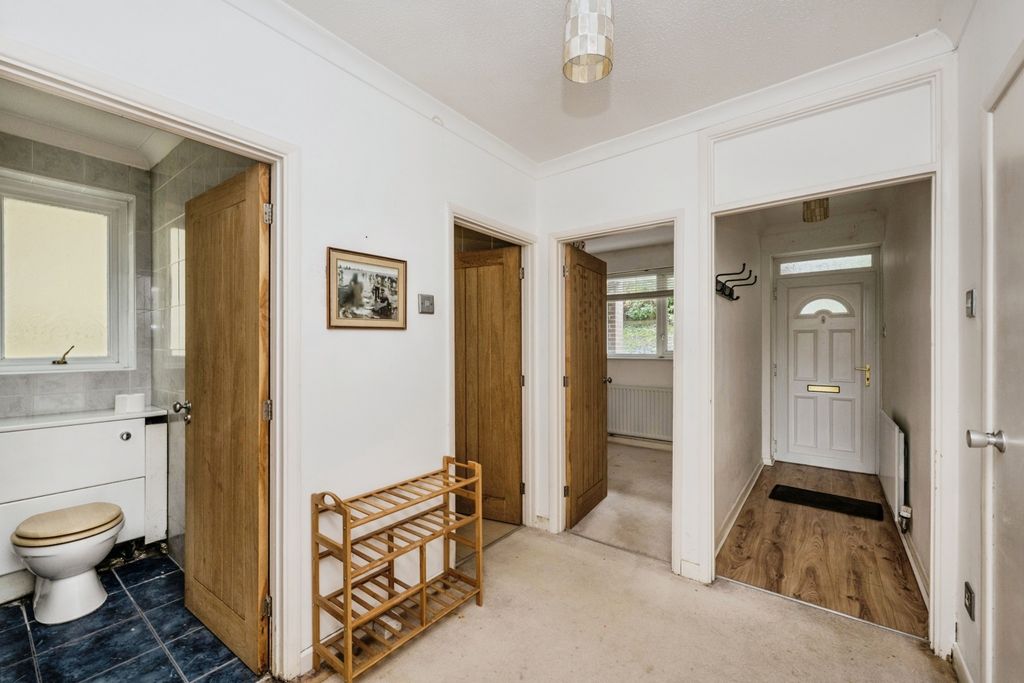 Property photo 3 of 19 Pbox-Img.Jpg