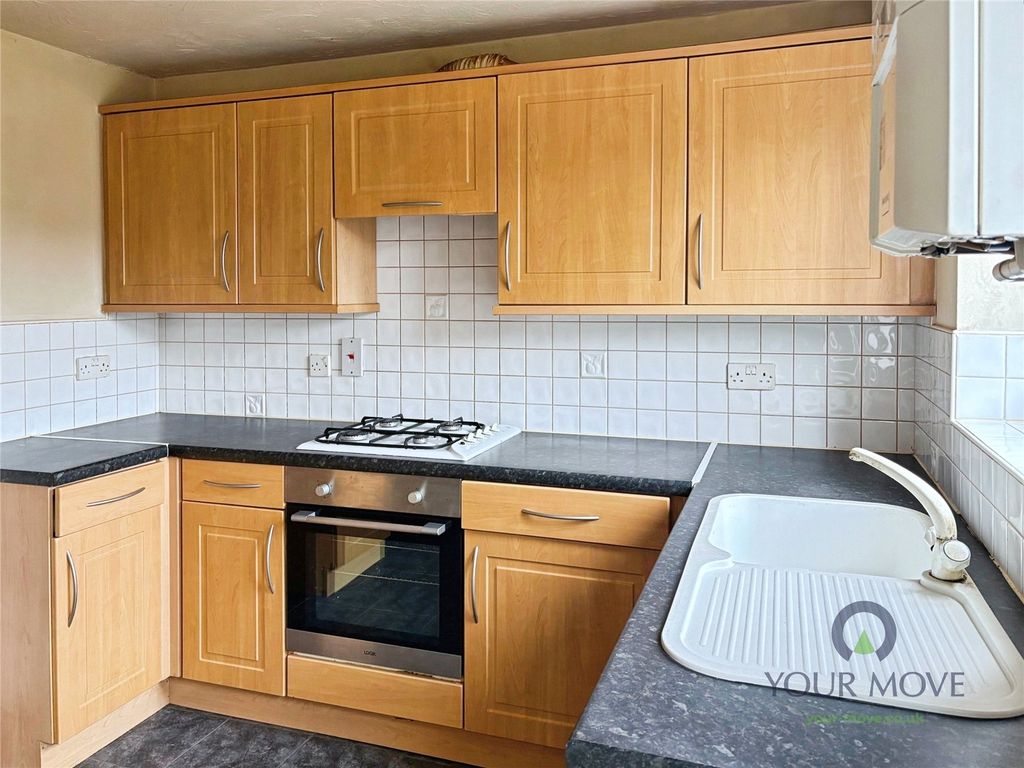 Property photo 2 of 13 Kitchen