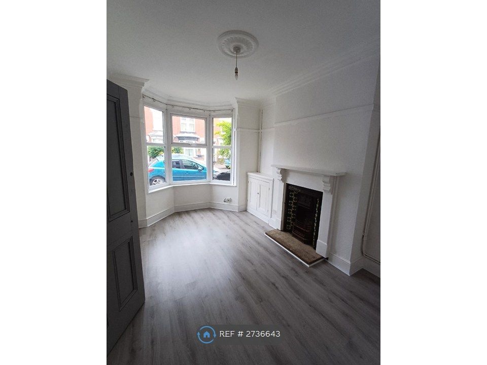 Property photo 2 of 16