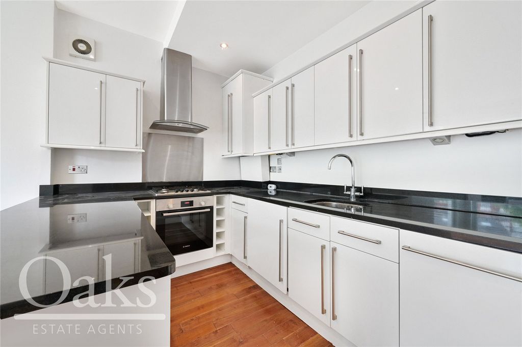 Property photo 2 of 8 Picture No. 04
