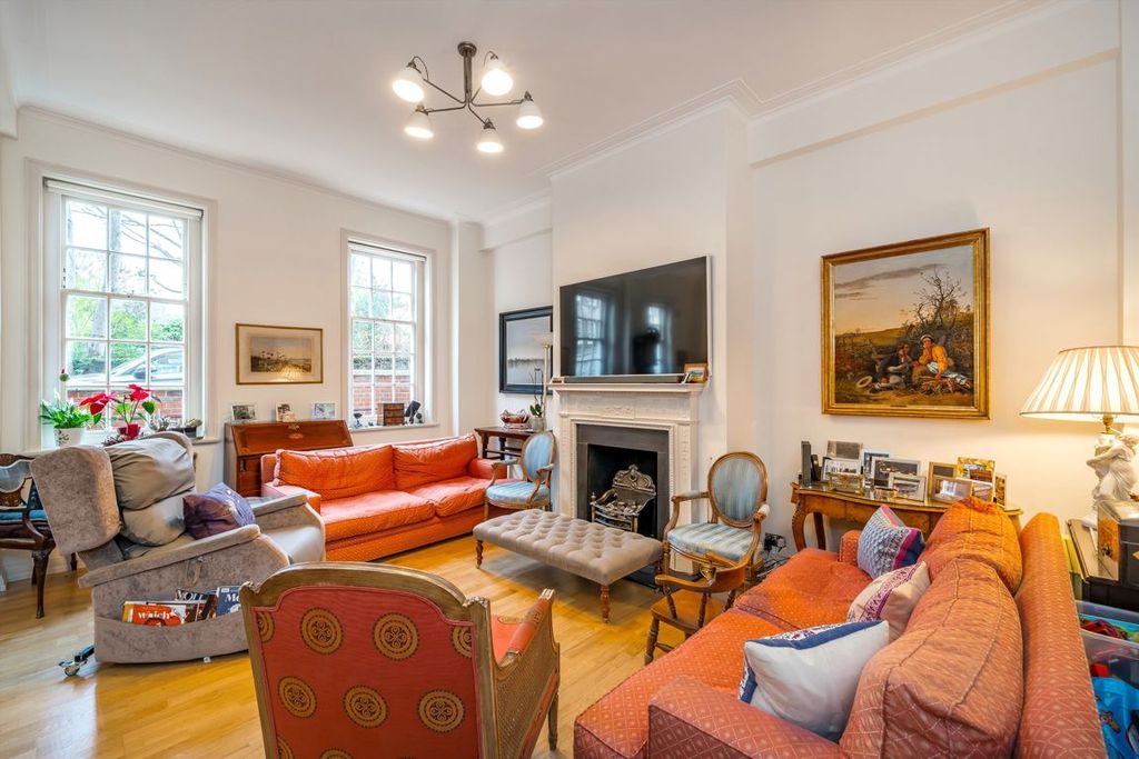 Property photo 3 of 8