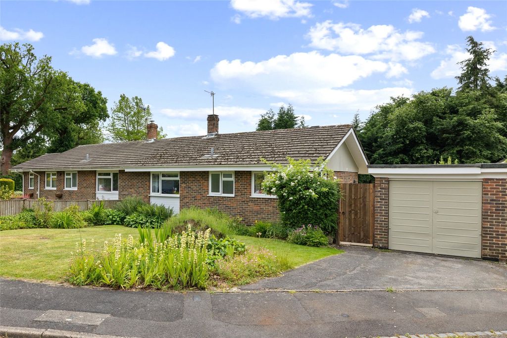 Property photo 1 of 16 Picture No. 17