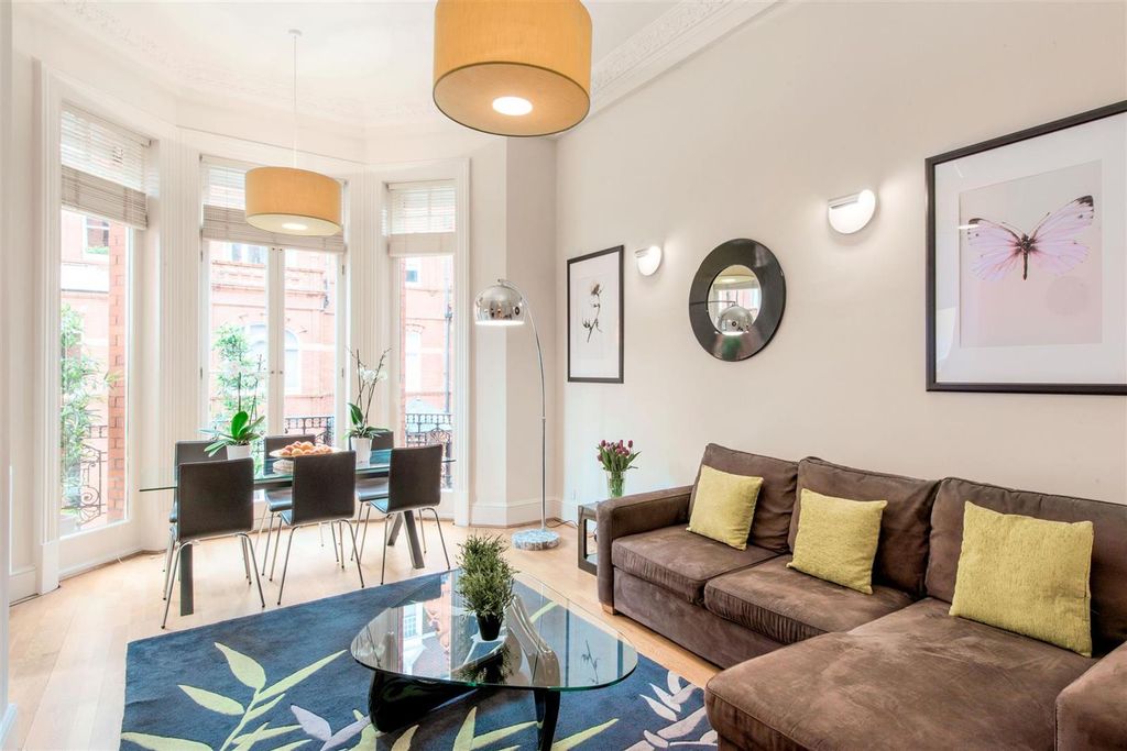 Property photo 1 of 14 Reception Room
