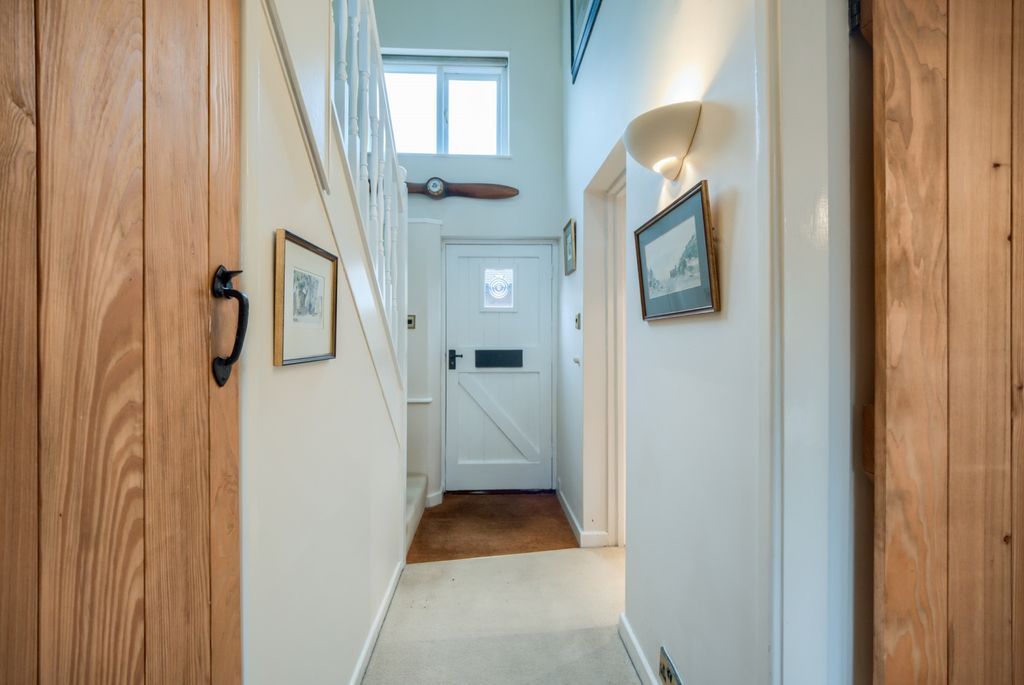 Property photo 2 of 19 Dscf5868-Hdr(3)