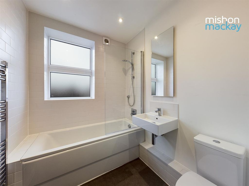 Property photo 3 of 6 Bathroom