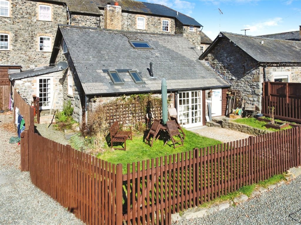 Property photo 1 of 14 Picture No. 01