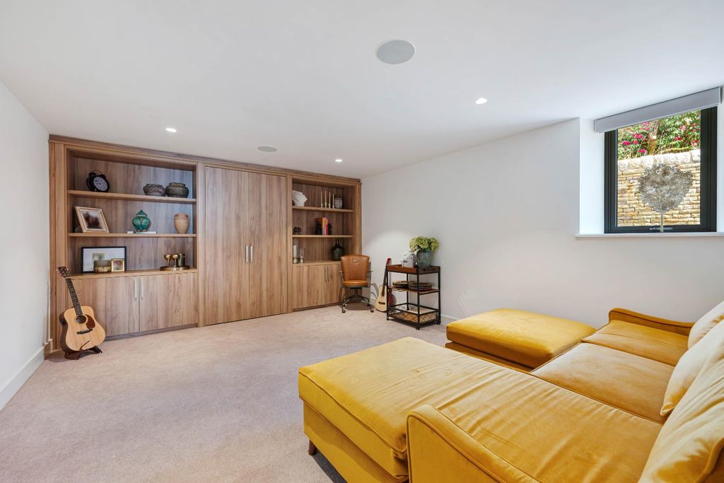 Additional image 26 of 4 bed barn conversion for saleColemans Barn, Off Chorley Old Road, Horwich, Bolton BL6