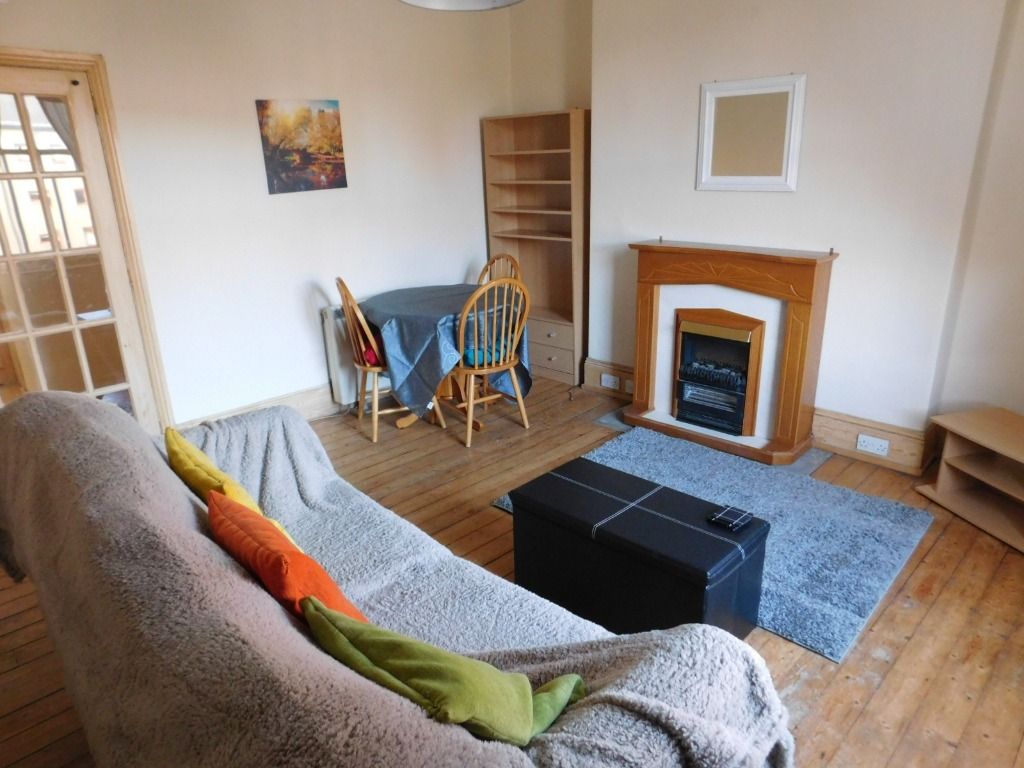 Property photo 2 of 5