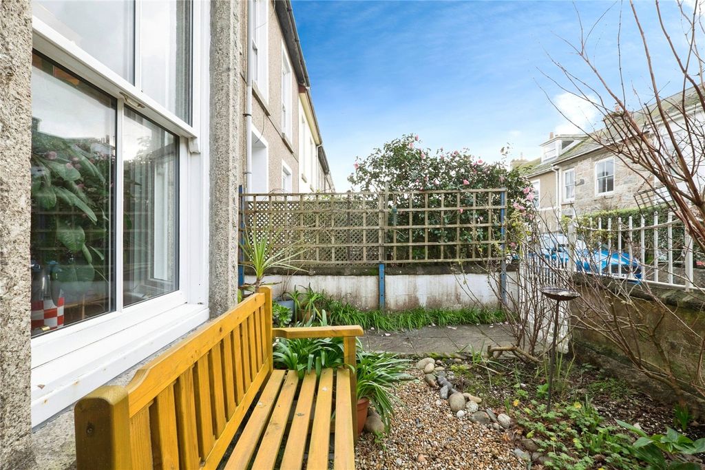 Additional image 14 of 4 bed terraced house for saleRedinnick Terrace, Penzance, Cornwall TR18