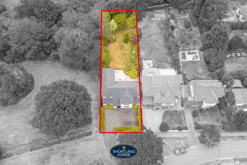 Property photo 2 of 37
