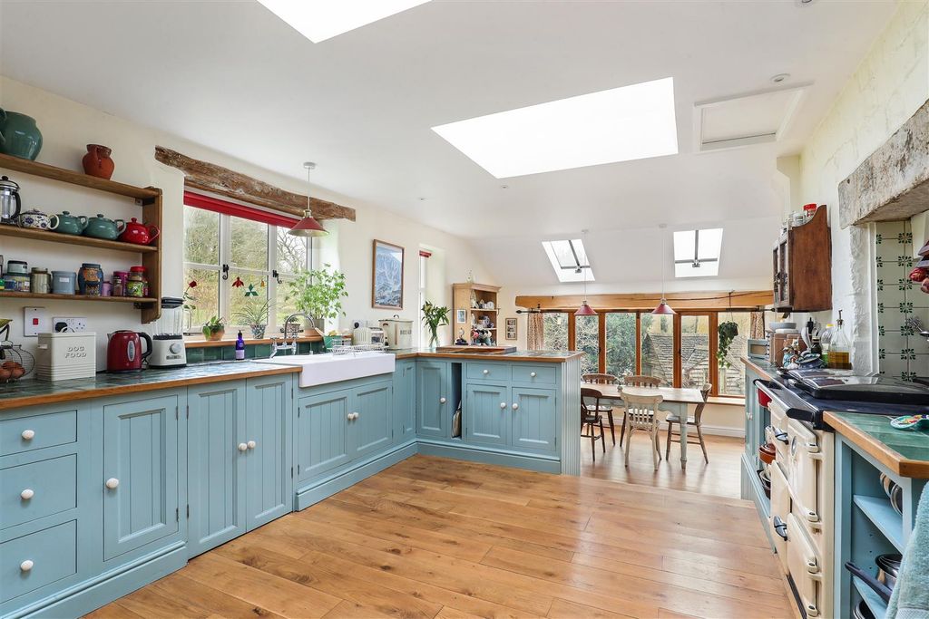 Property photo 2 of 39 Ph12_6414333.Jpg