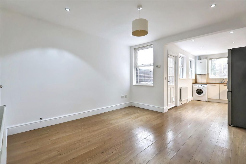 Property photo 3 of 17 Img_3689.Jpg