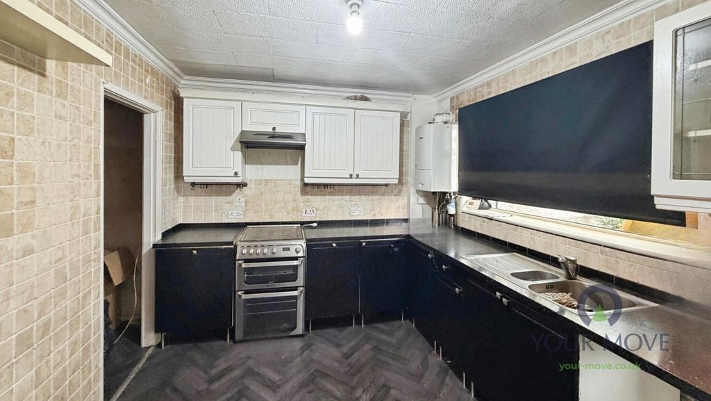 Property photo 2 of 9 Pbox-Img.Jpg