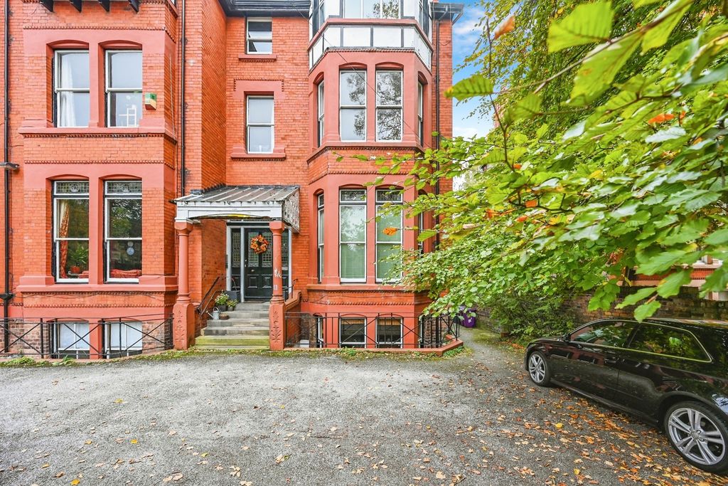 Property photo 2 of 19 Photo