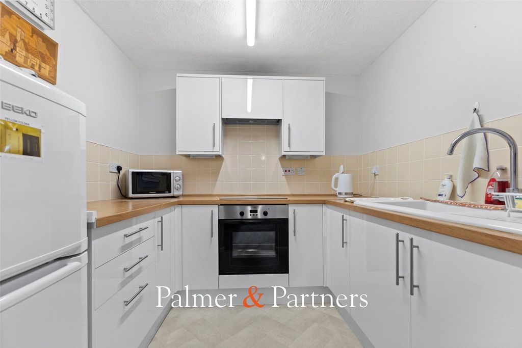 Property photo 2 of 12 Picture No. 01