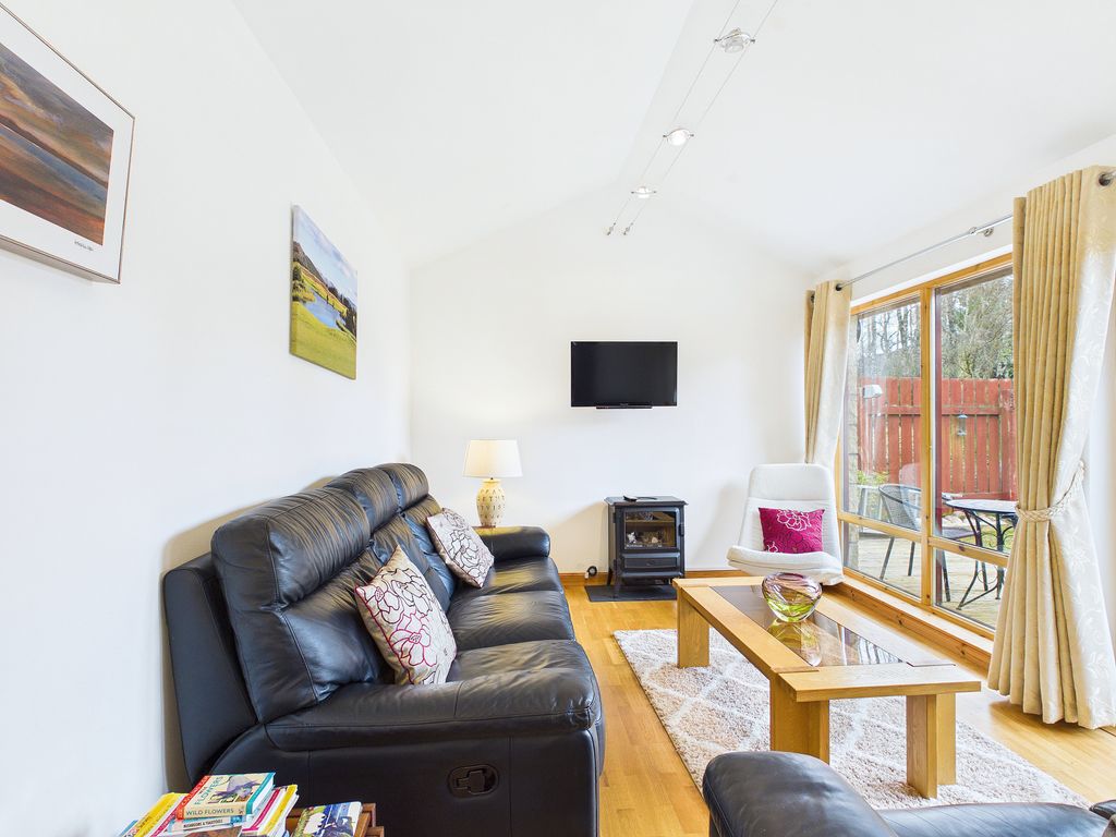 Property photo 3 of 29