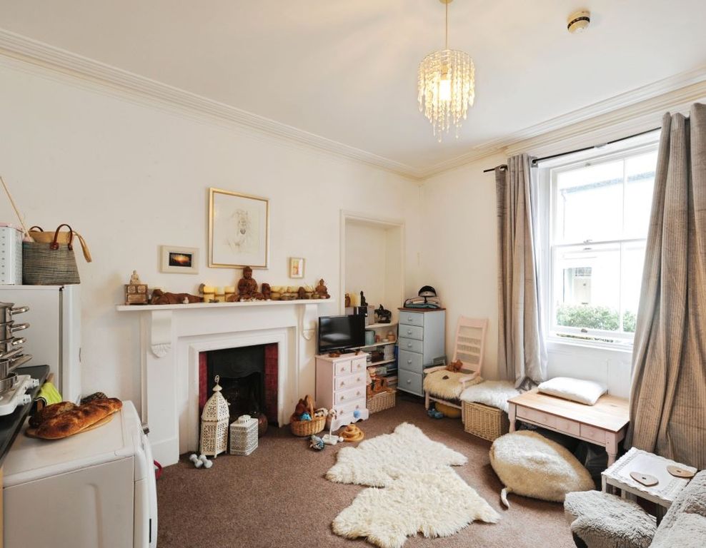 Property photo 2 of 4 Room 1