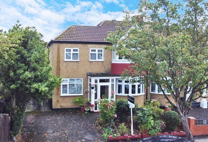 Property photo 1 of 18 4519401