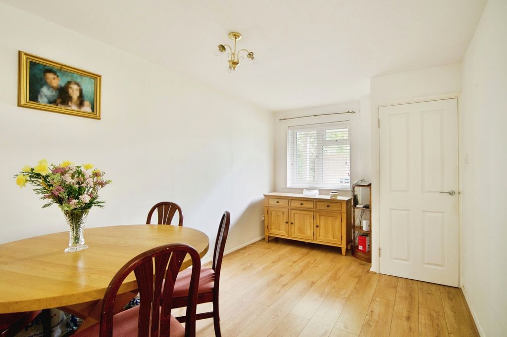 Property photo 2 of 23 Pbox-Img.Jpg