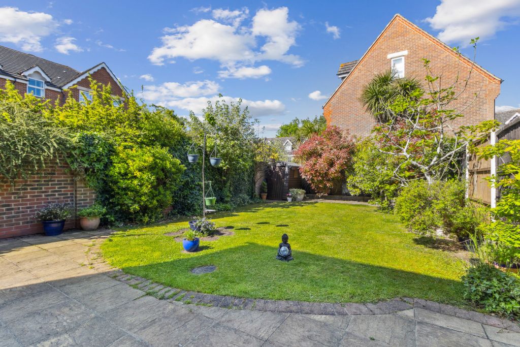 Property photo 3 of 15