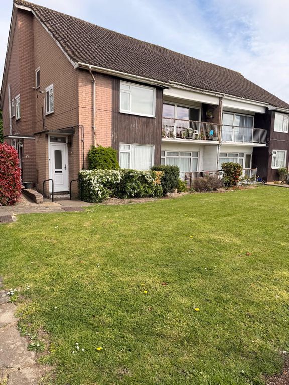 Property photo 1 of 12