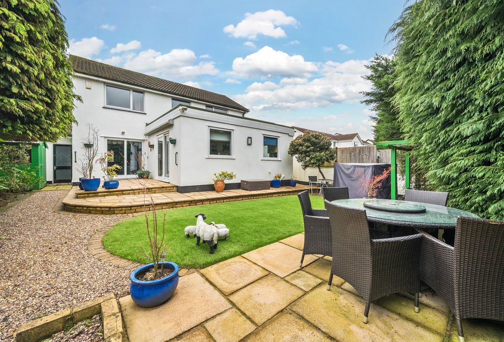 Property photo 2 of 19 1431360-20-69B7Fc...