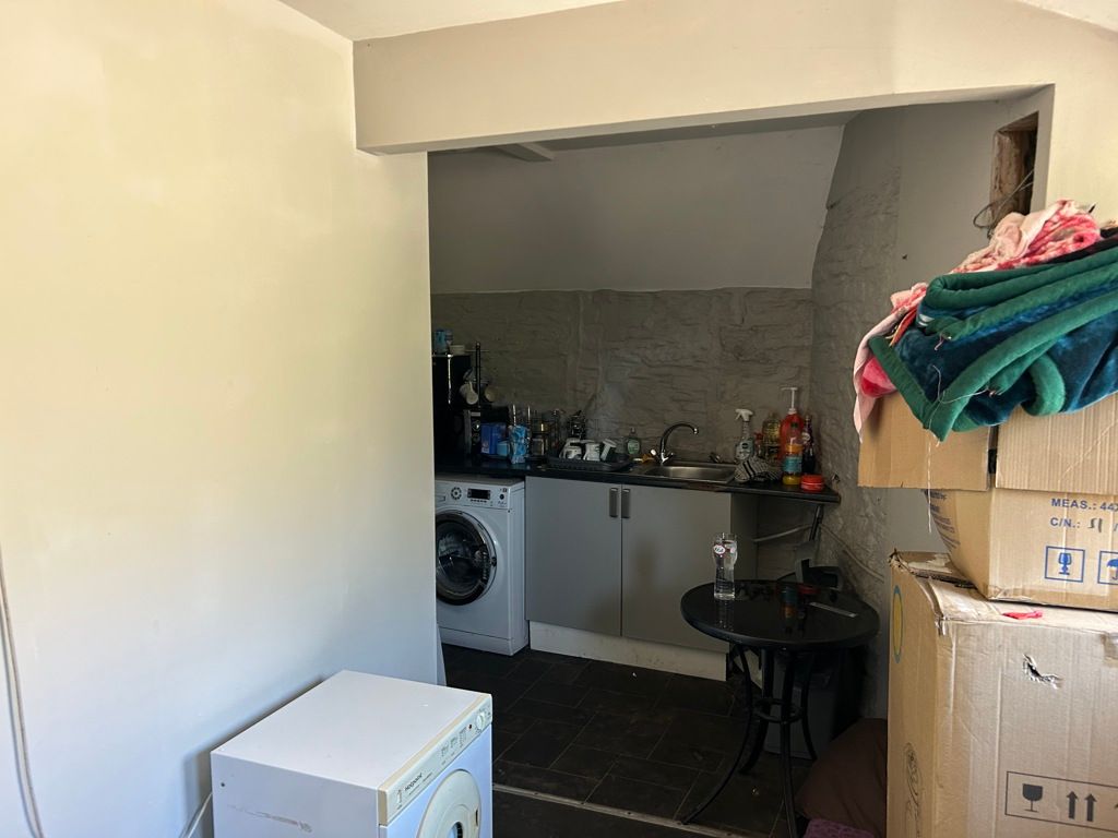 Property photo 3 of 6 Photo 3