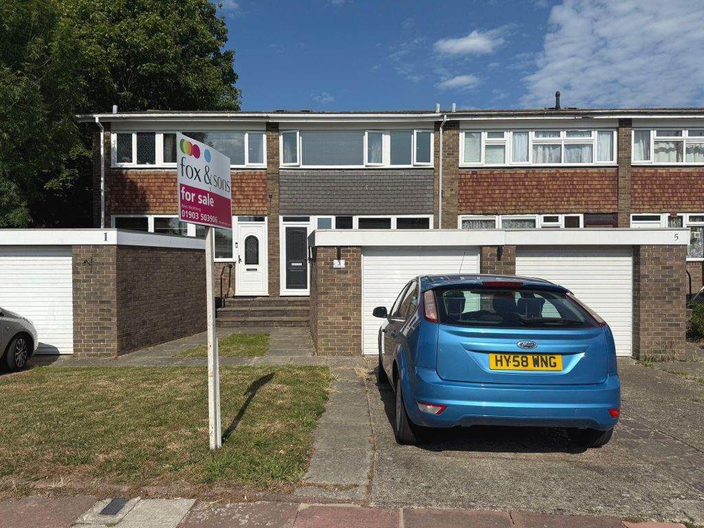 Property photo 1 of 12