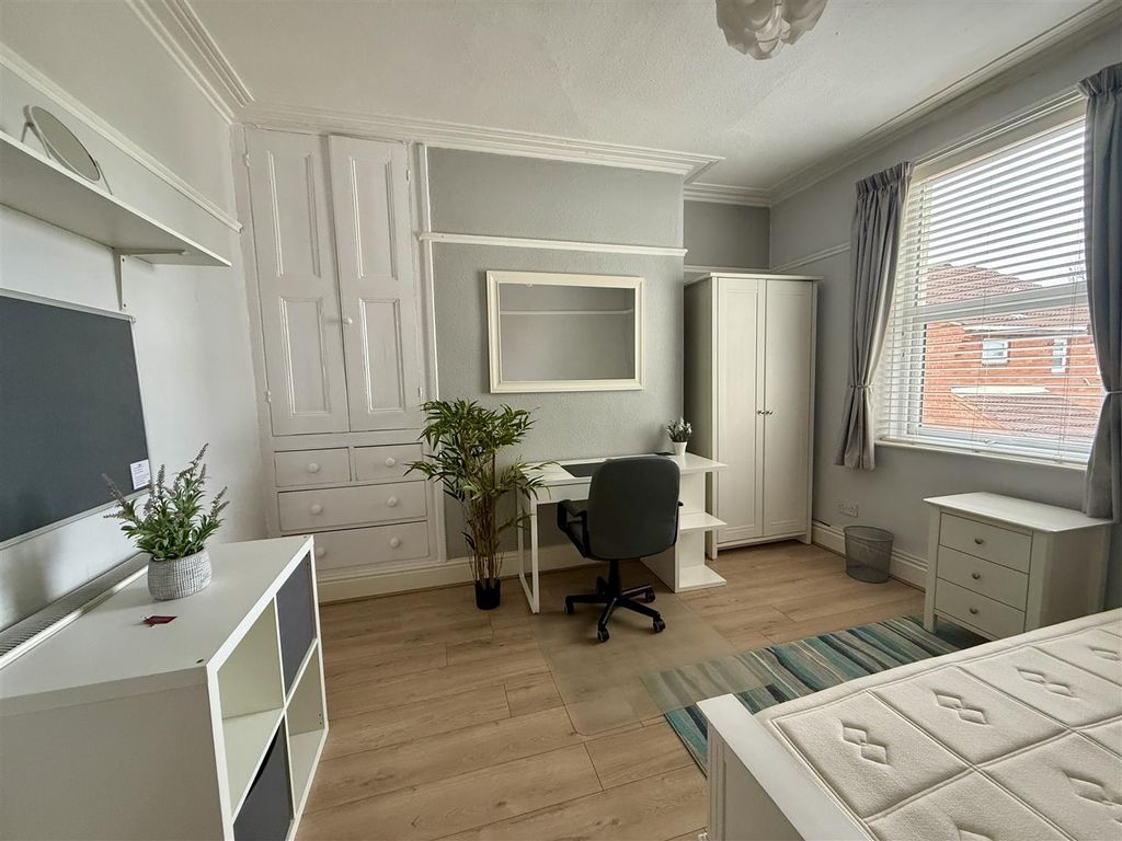 Property photo 3 of 9 Img_1393.Jpg