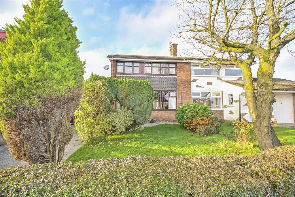 Property photo 1 of 25 4 Townson Drive External (4).Jpg